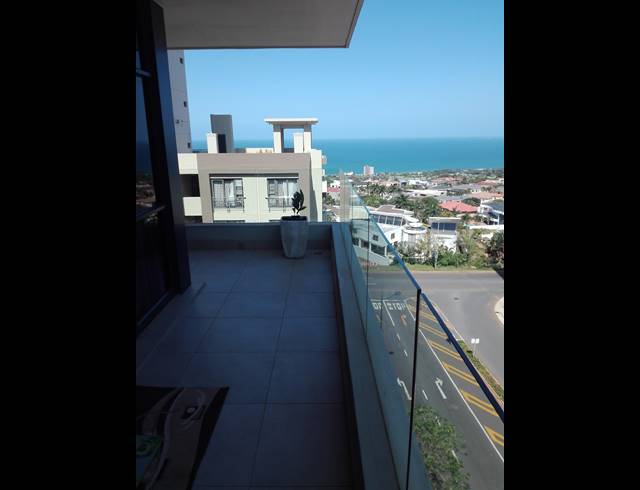 2 BEDROOM APARTMENT FOR SALE IN UMHLANGA RIDGE